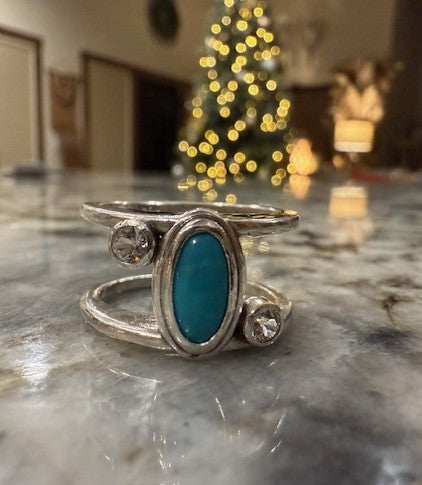 The Turquoise Smart Ring Jacket with Side Diamonds