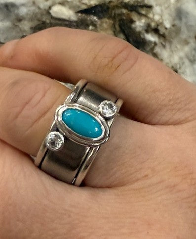 The Turquoise Smart Ring Jacket with Side Diamonds