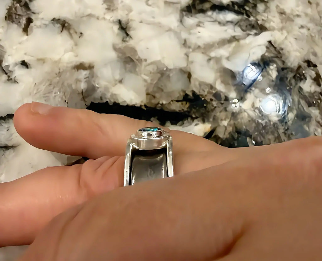 The Luna Smart Ring Jacke