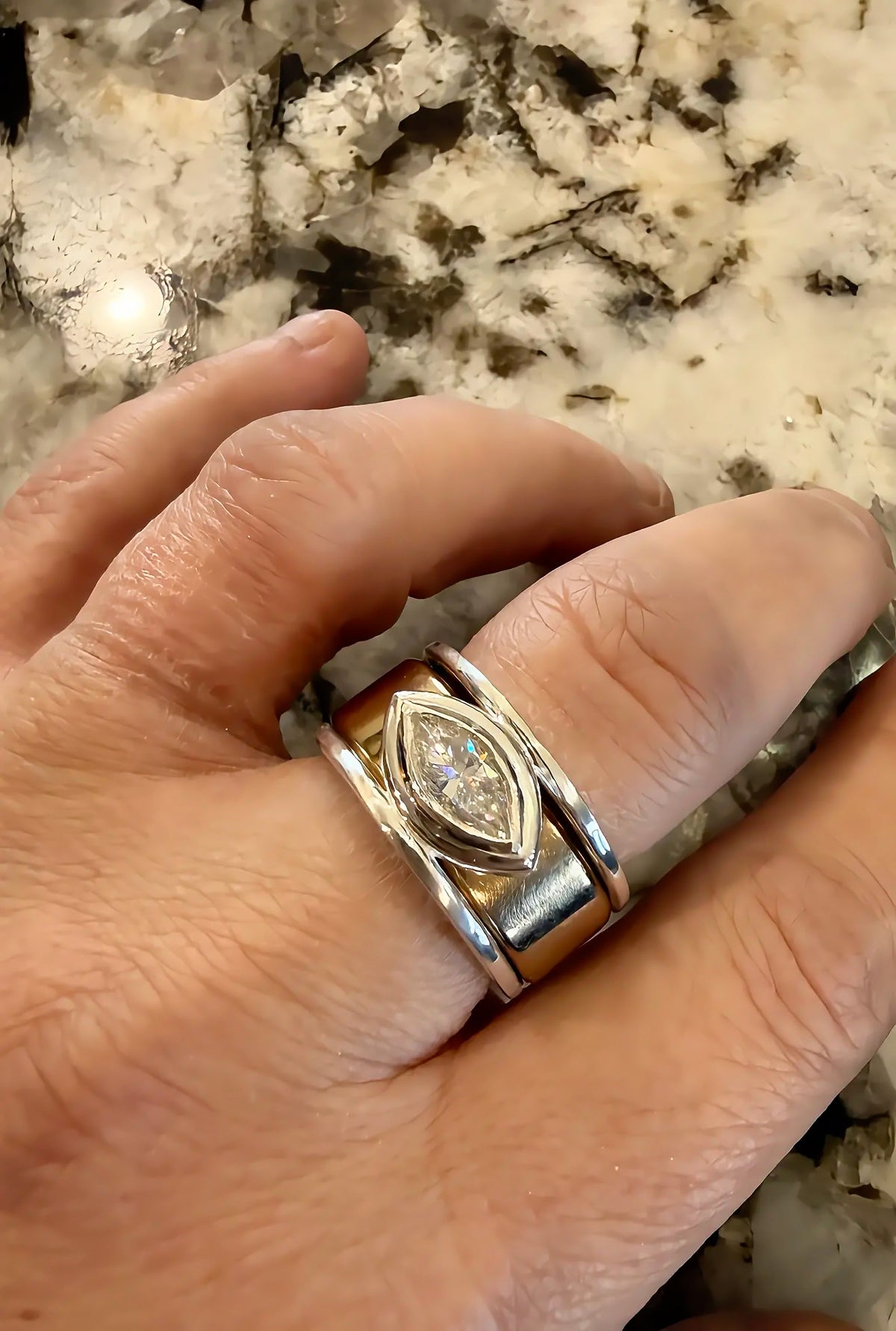 East to West Marquise Smart Ring Jacket No Milgrain