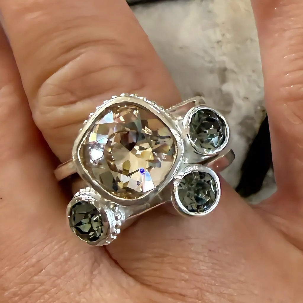 The Séraphine Smart Ring Jacket