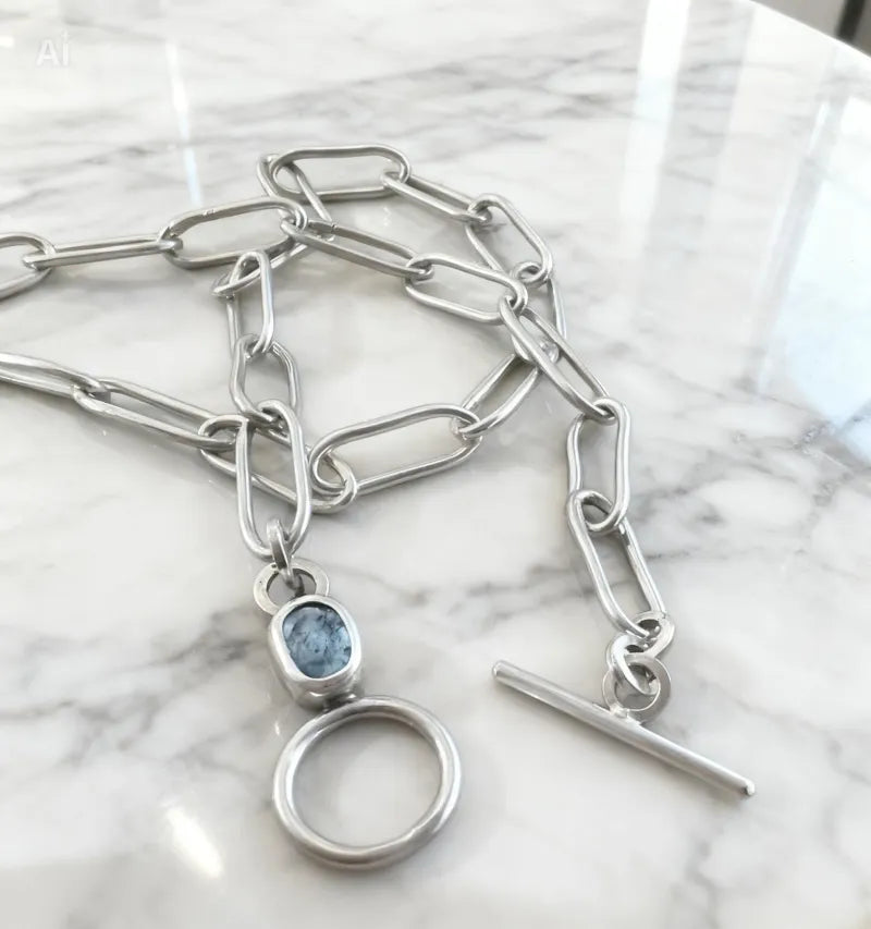 The Chunky Toggle Necklace